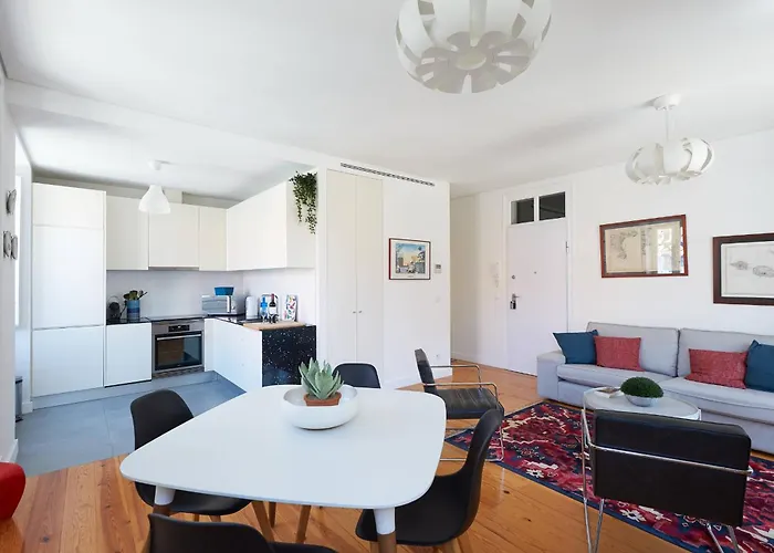 Centre, Bright 65m2 T2 At The Perfect Location